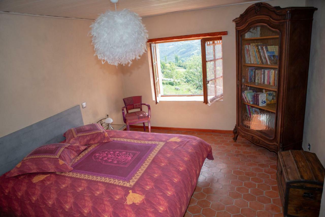 Gaia, Maison D'Hotes Verdon, Vue Feerique Blieux المظهر الخارجي الصورة