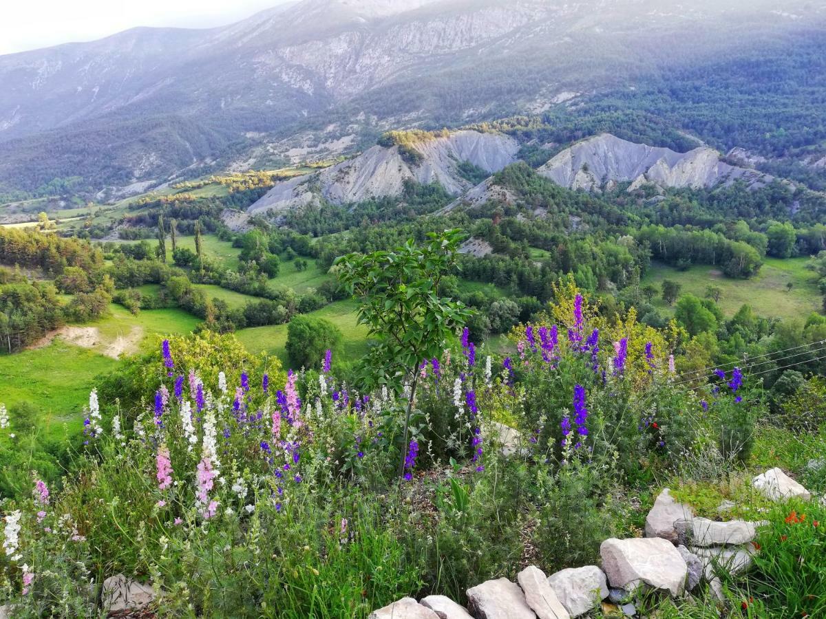 Gaia, Maison D'Hotes Verdon, Vue Feerique Blieux المظهر الخارجي الصورة